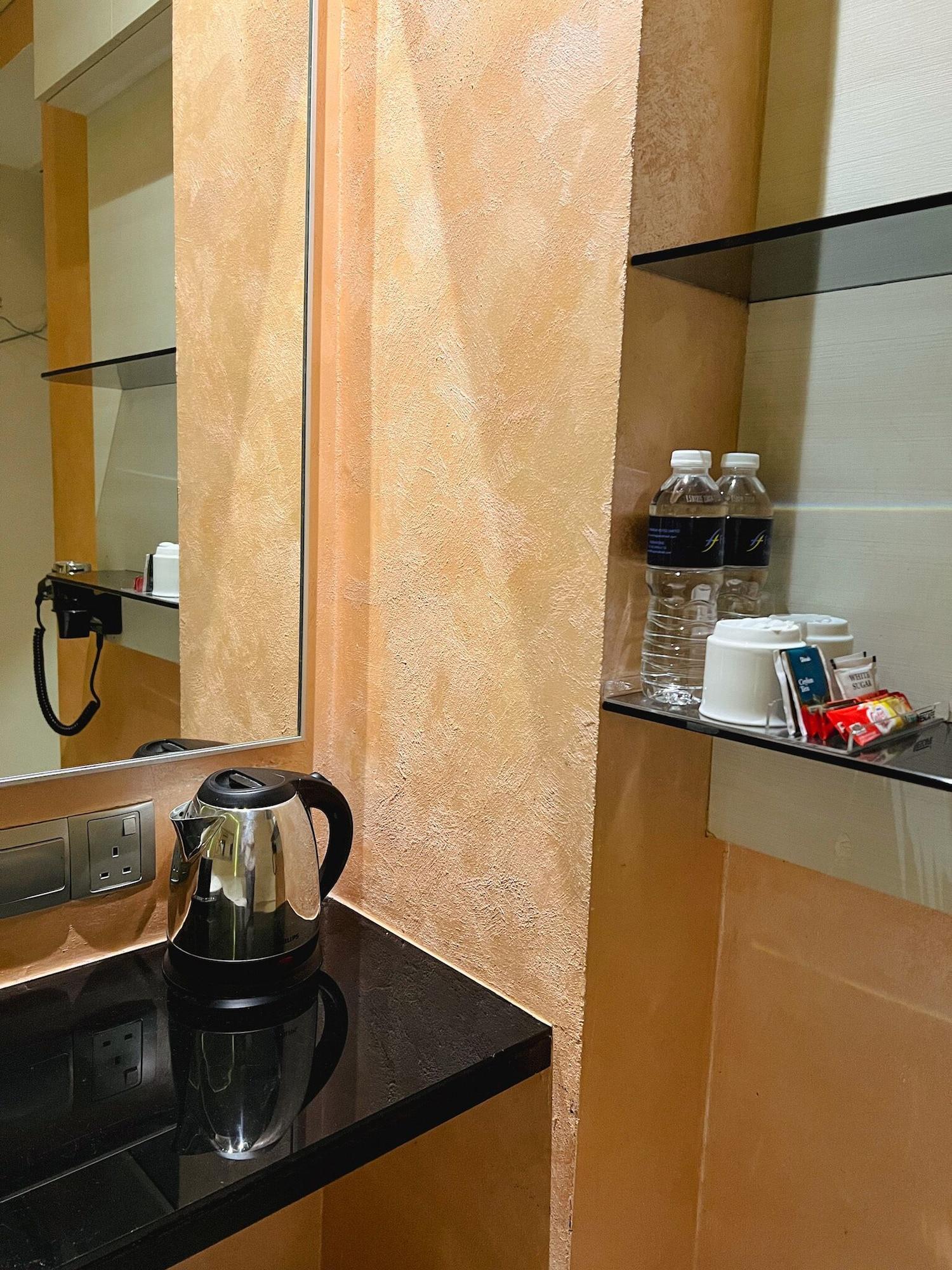Fragrance Hotel - Viva Singapore Bagian luar foto