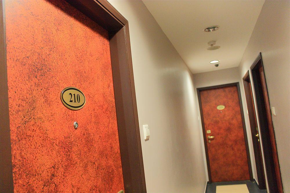 Fragrance Hotel - Viva Singapore Bagian luar foto